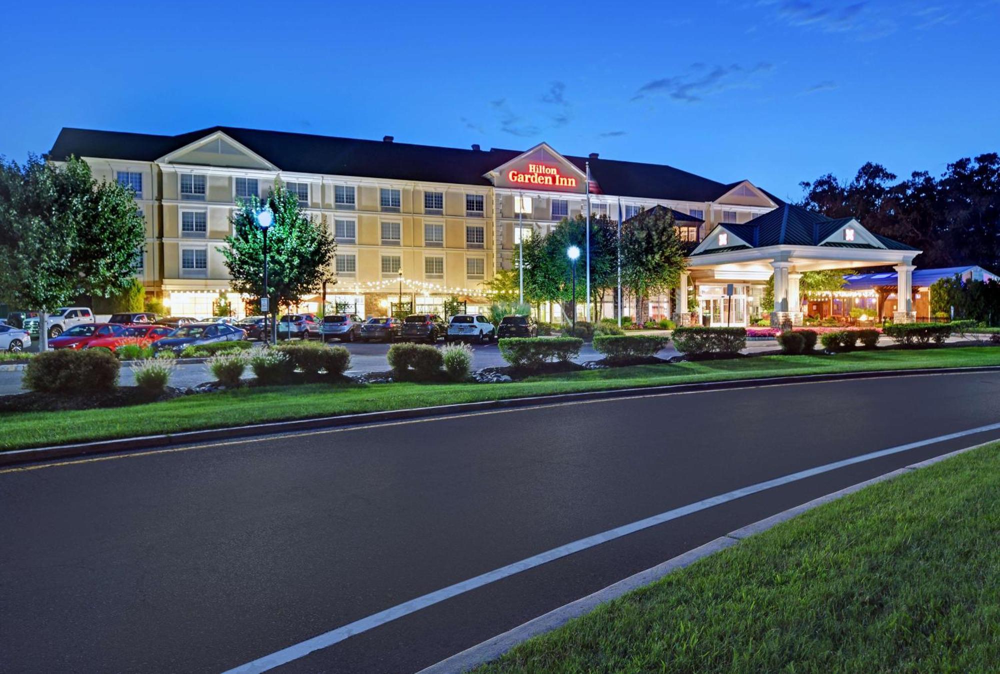 Hilton Garden Inn Hamilton Bordentown Exterior photo
