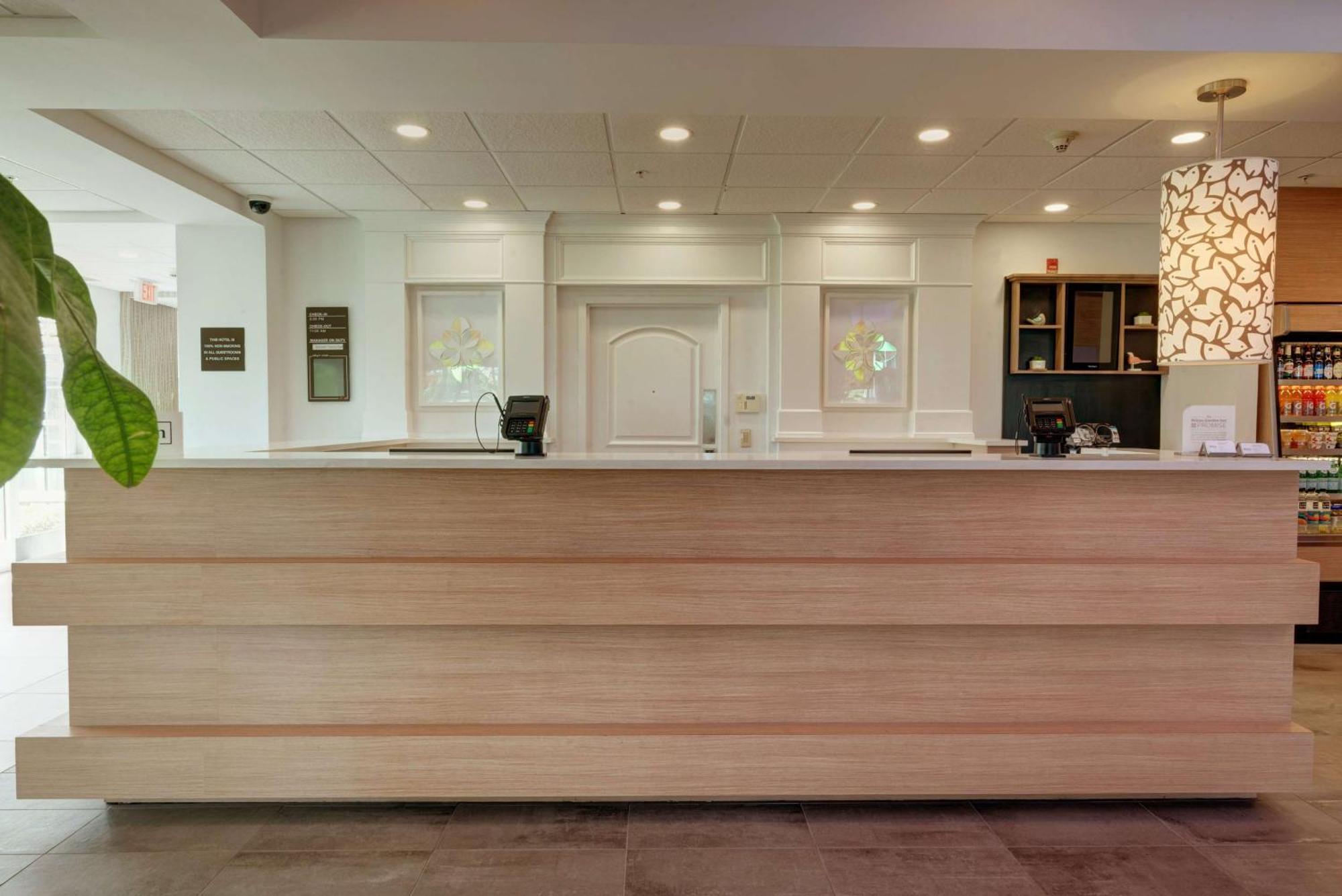 Hilton Garden Inn Hamilton Bordentown Exterior photo